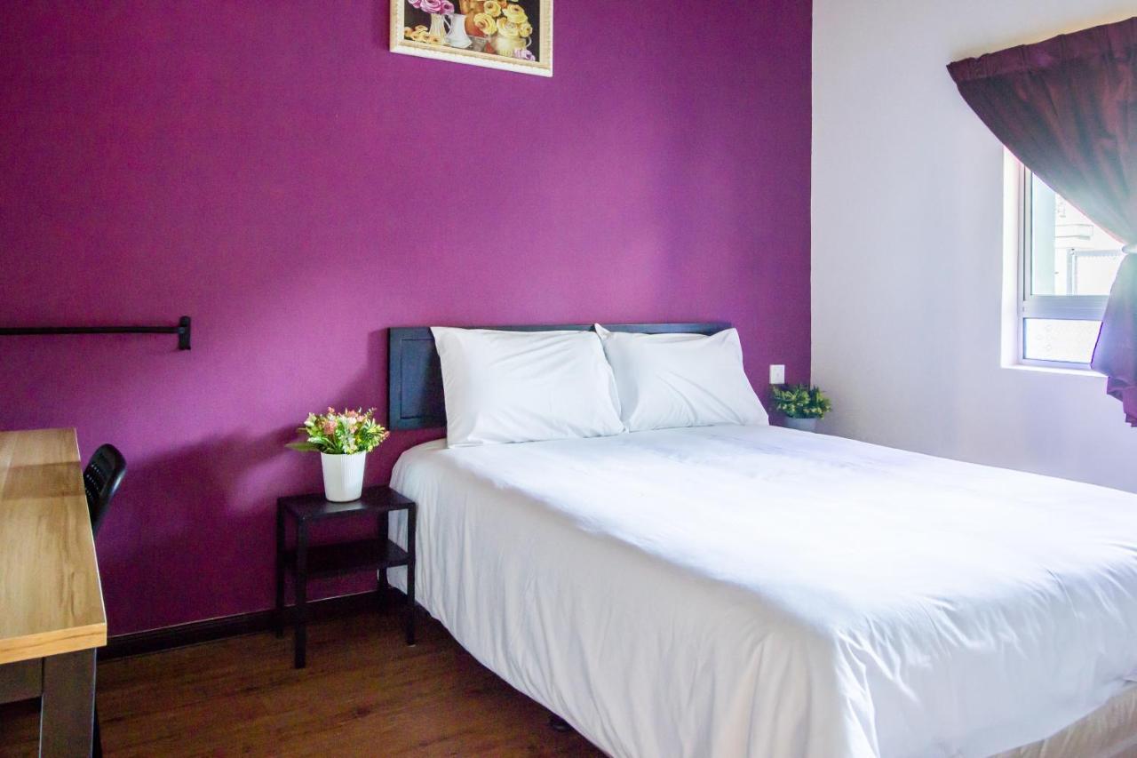 Explore 5Br Gardenhouse Retreats バターワース エクステリア 写真