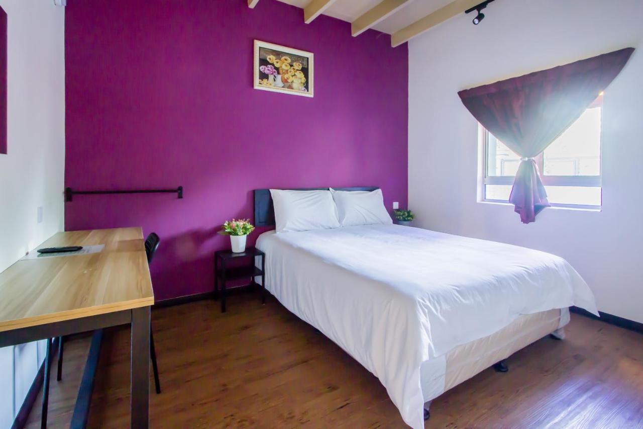 Explore 5Br Gardenhouse Retreats バターワース エクステリア 写真